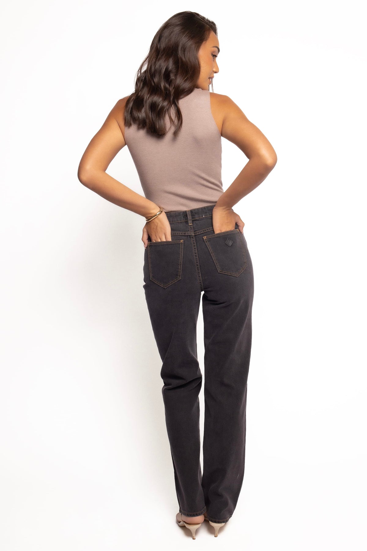 Abrand 94 High Straight Jeans - Cara Washed Black