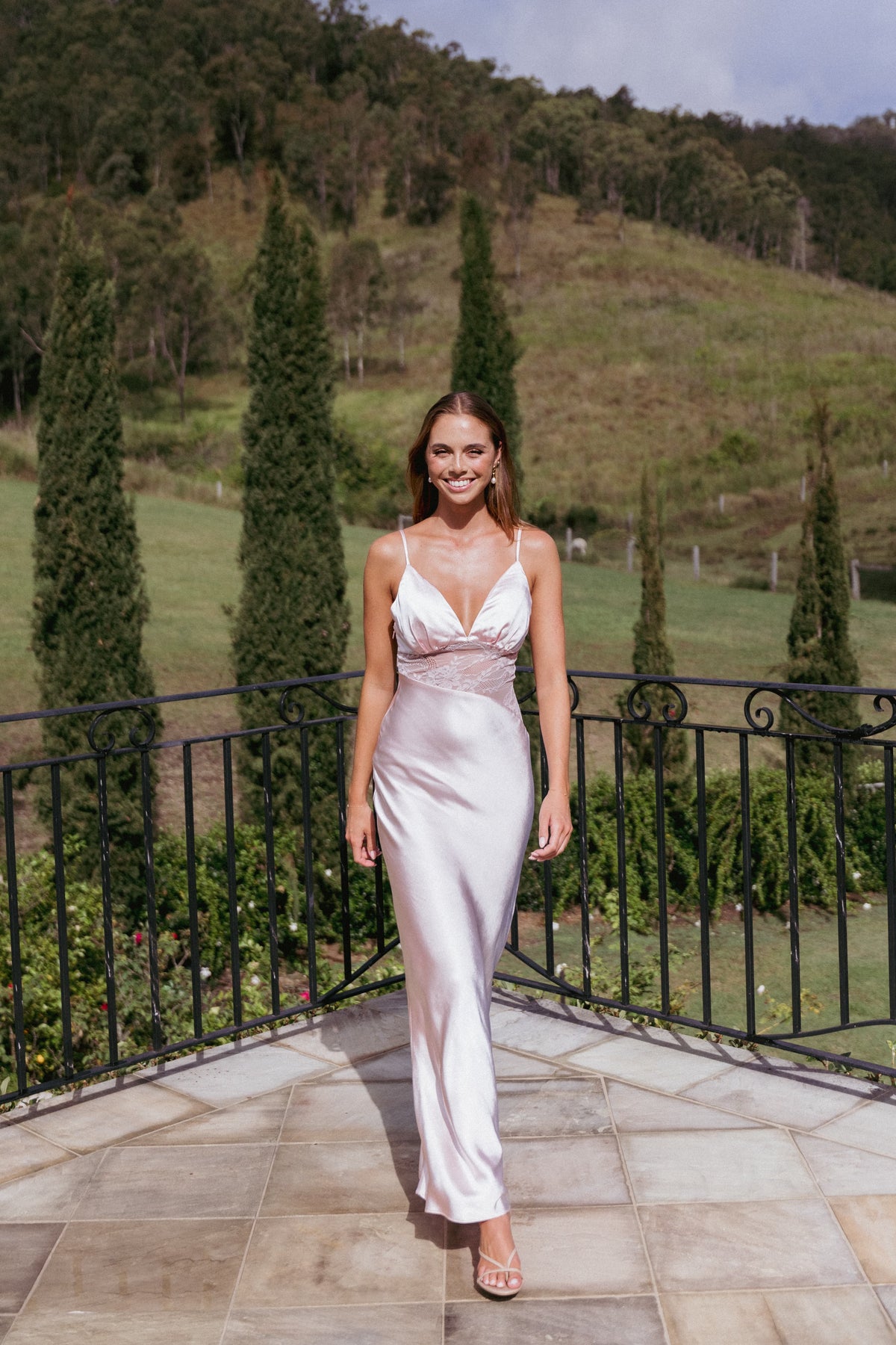Milla Maxi Lace Dress - Pale Pink